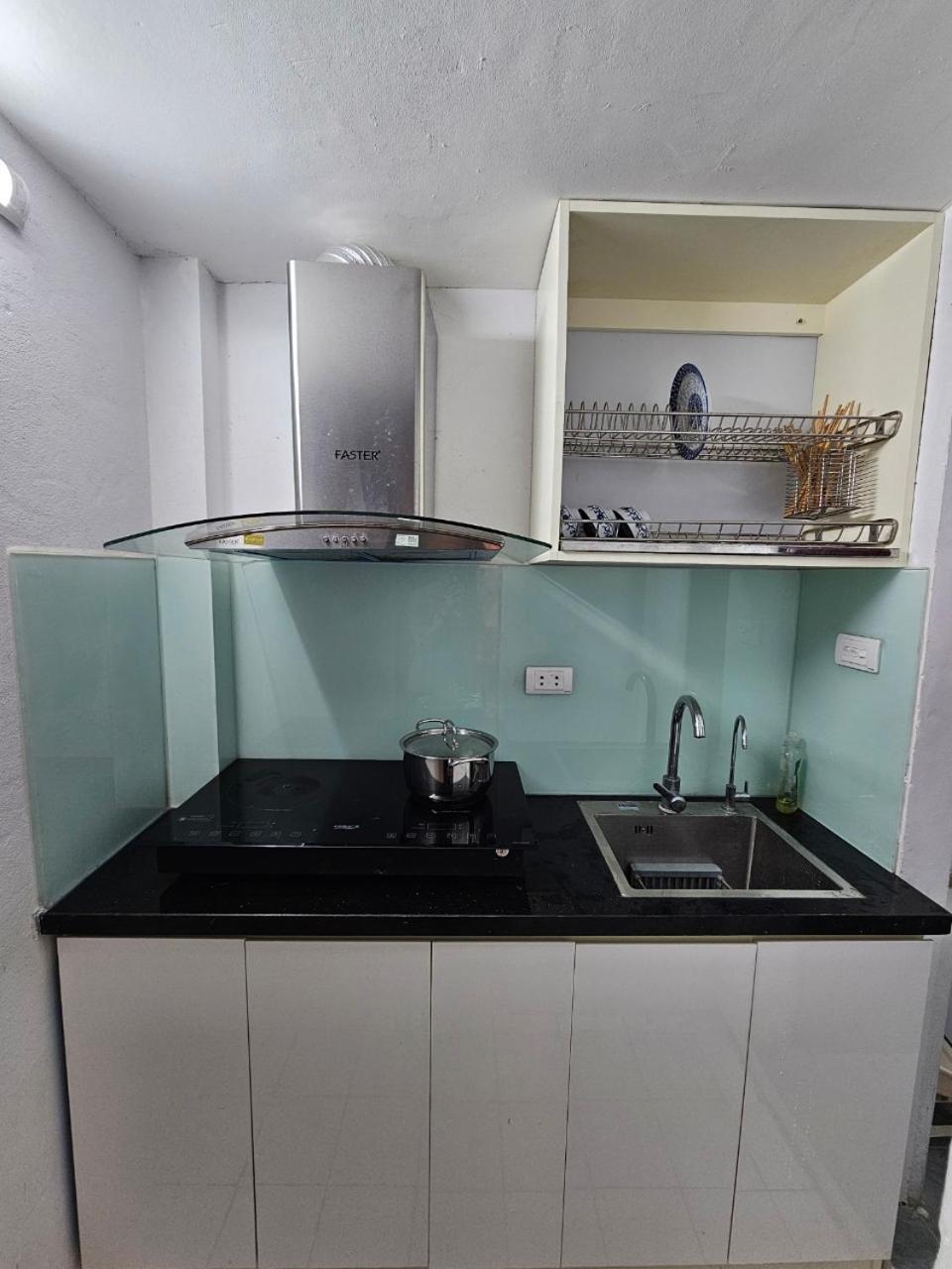 Sisan Home 60 Hang Bo, Hoan Kiem Ханой Екстериор снимка