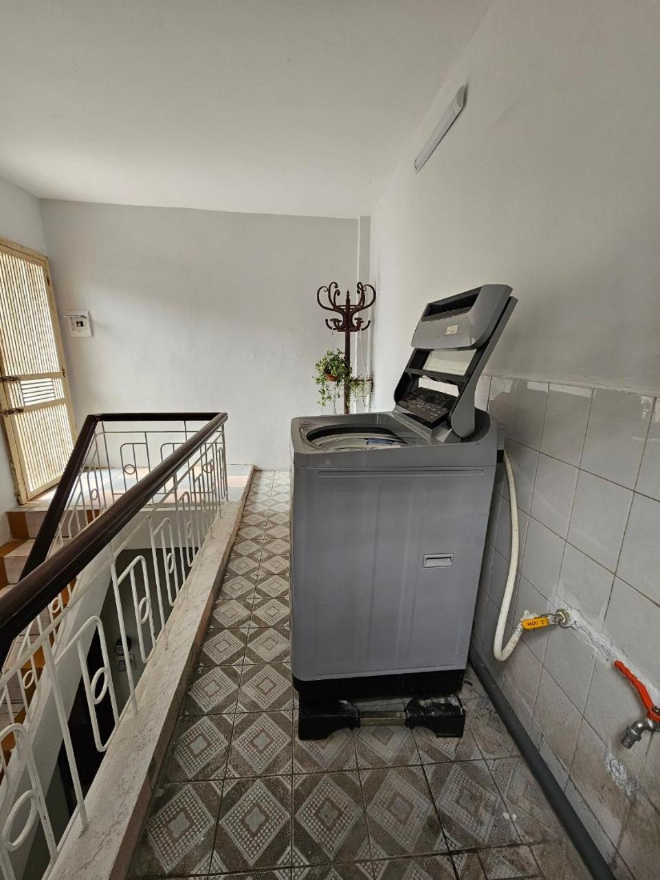 Sisan Home 60 Hang Bo, Hoan Kiem Ханой Екстериор снимка
